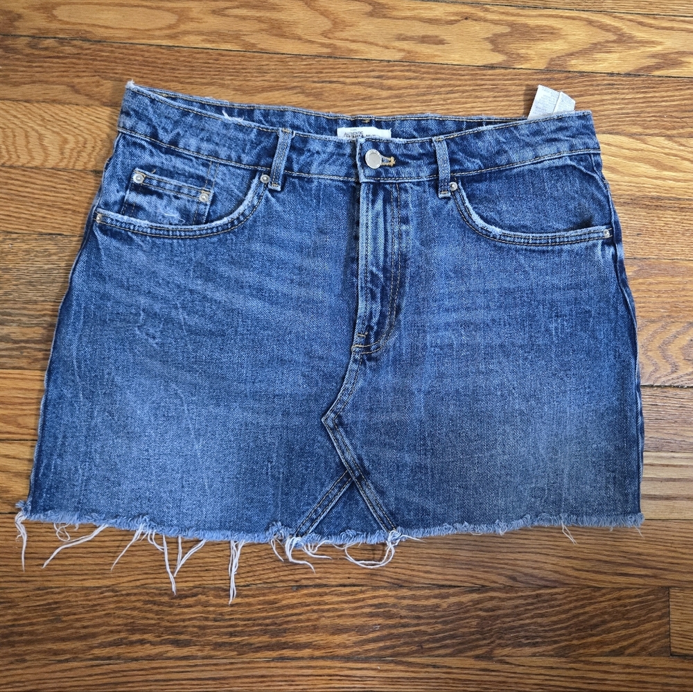 Mini jean skirt